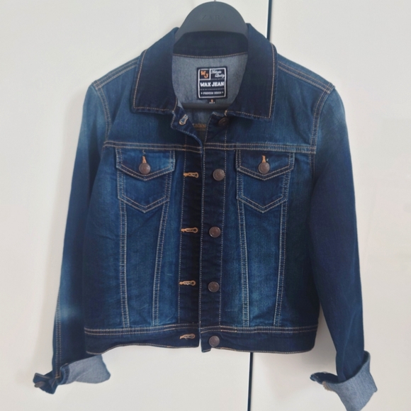 ⚡2/$20⚡Denim jacket - Picture 1 of 3